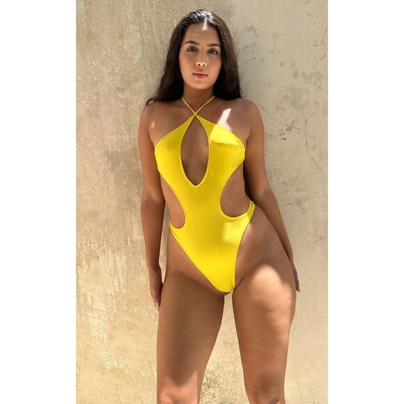 Conservative Kylie One Piece - Picture 3 of 4